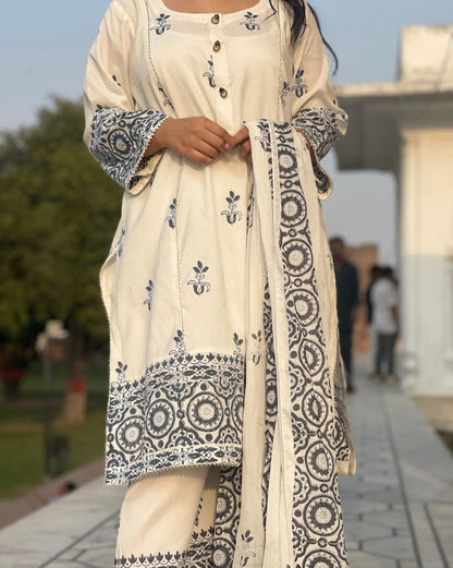 Safaid nazaqqat (3Pcs)